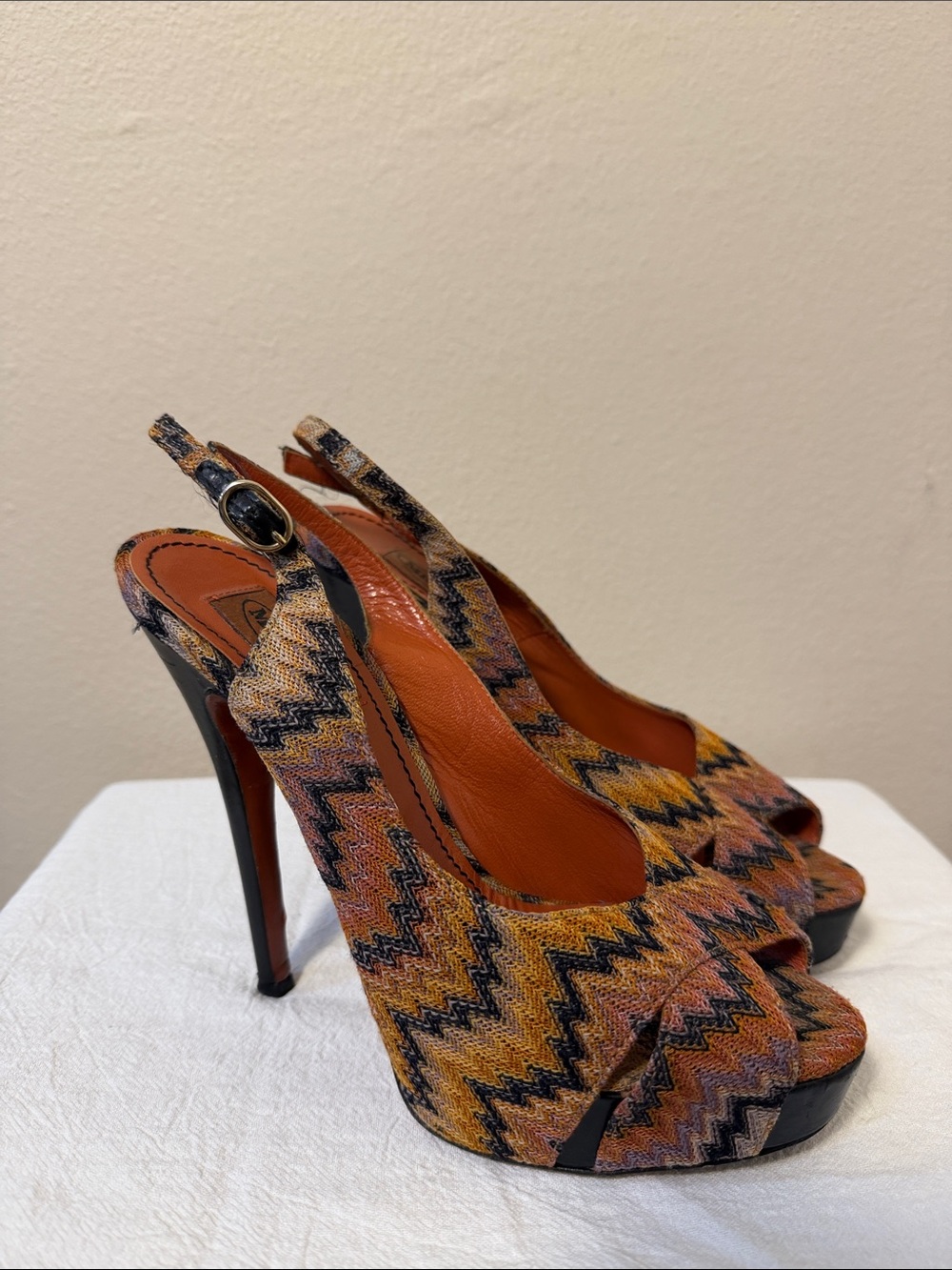 Missoni Brown Zigzag Slingback Peep-Toe Stiletto Heels Size 37-1/2 US 7